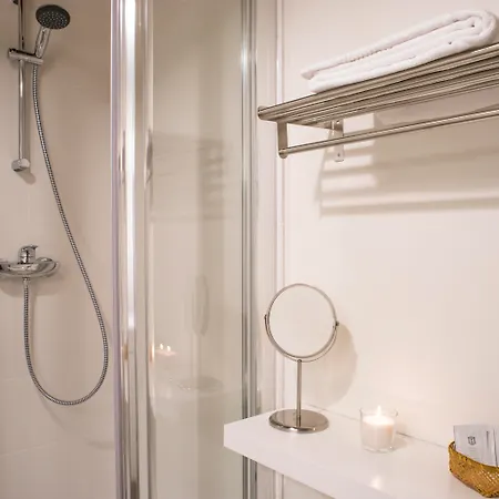 Bcharming House 3* Porto