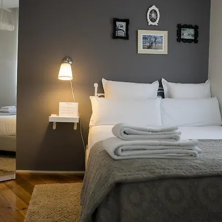 Bcharming House 3* Porto