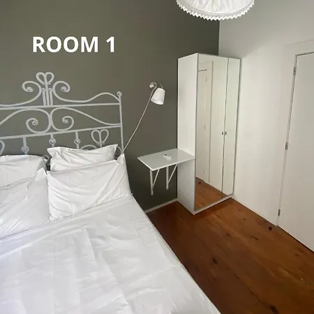 Bcharming House 4*