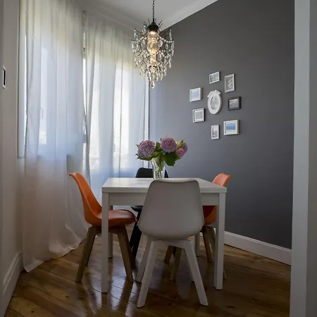 Bcharming House 4*