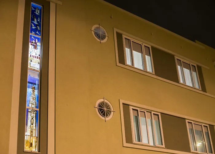 Bcharming House Порту